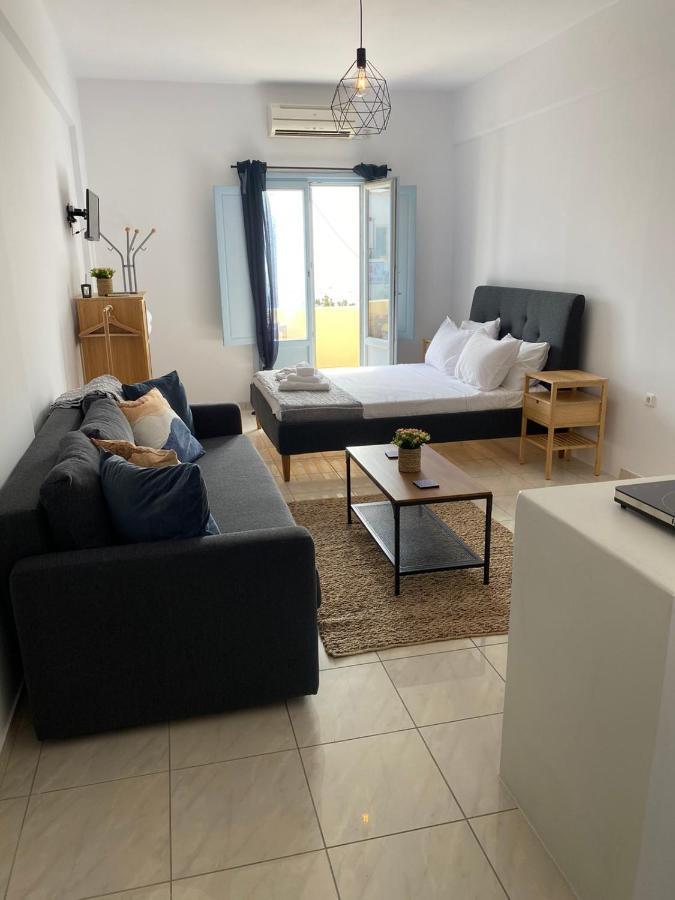 K & G Central Apartments Fira Eksteriør billede
